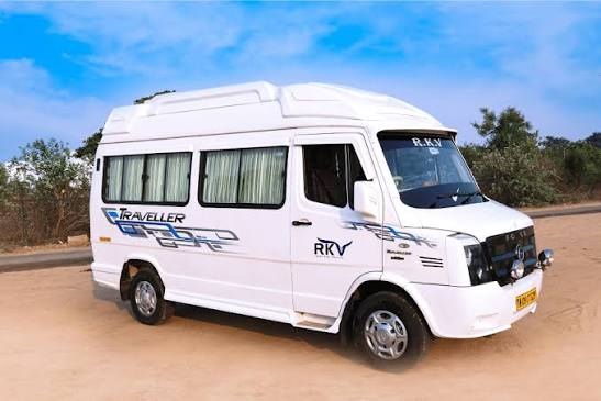 Tempo Traveller Kashmir